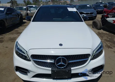 2019 Mercedes-Benz C 300 из США, поврежденный, VIN 55SWF8DB5KU299992